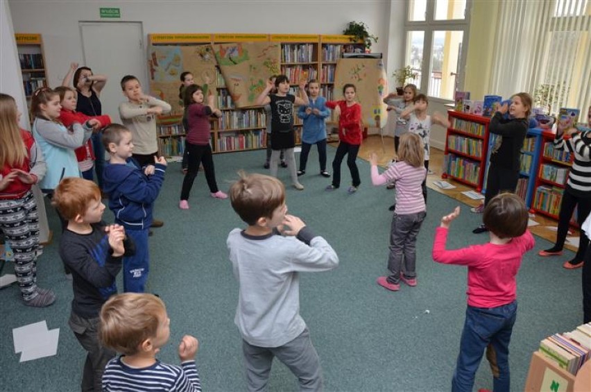 Oddział dla dzieci - "Wehikułem czasu wyruszamy na wyprawę"