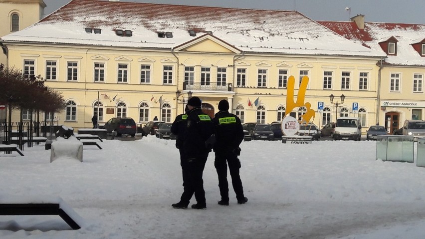 Zimą strażnicy przypominają właścicielom nieruchomości o...