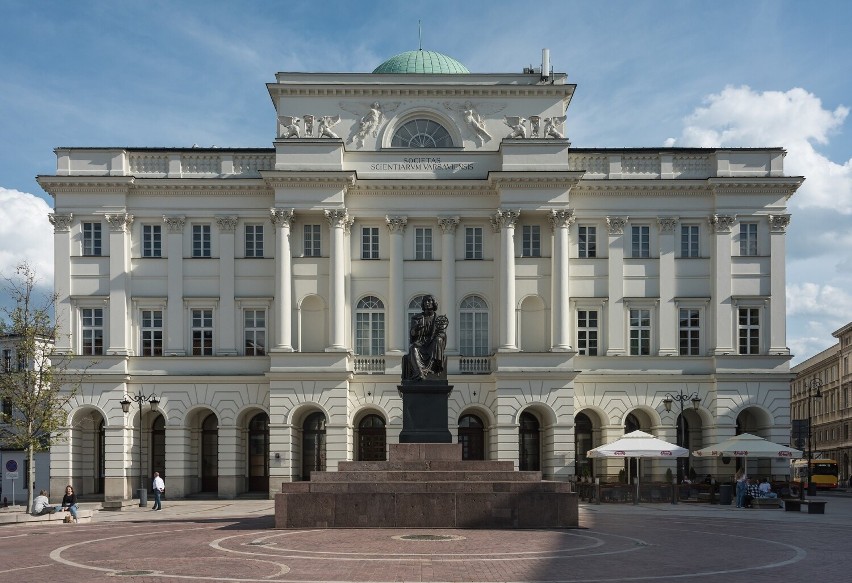 W siedzibie PAN Maria Skłodowska-Curie wygłosiła wykład o...