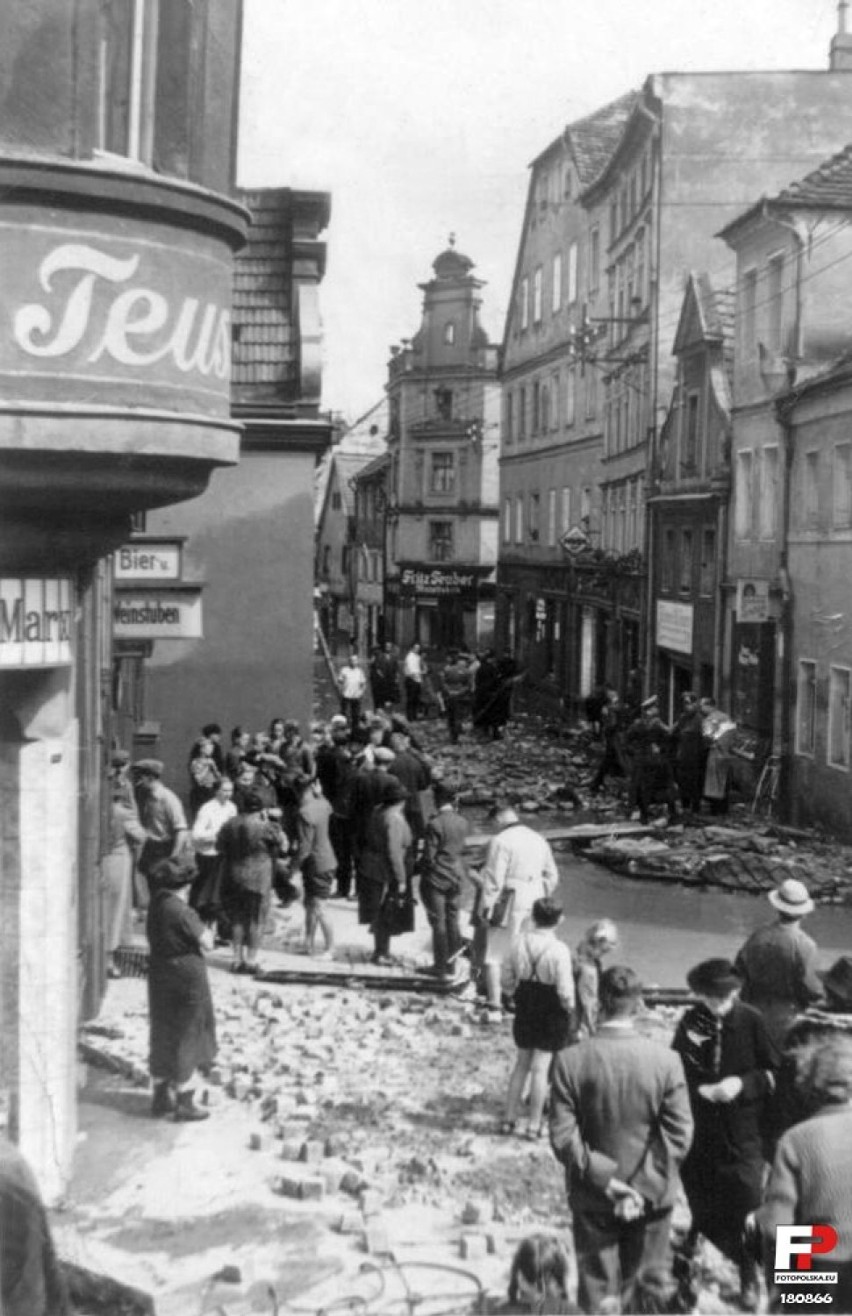 To jedna z największych powodzi w historii Kłodzka. Zobacz archiwalne zdjęcia z 1938 r.