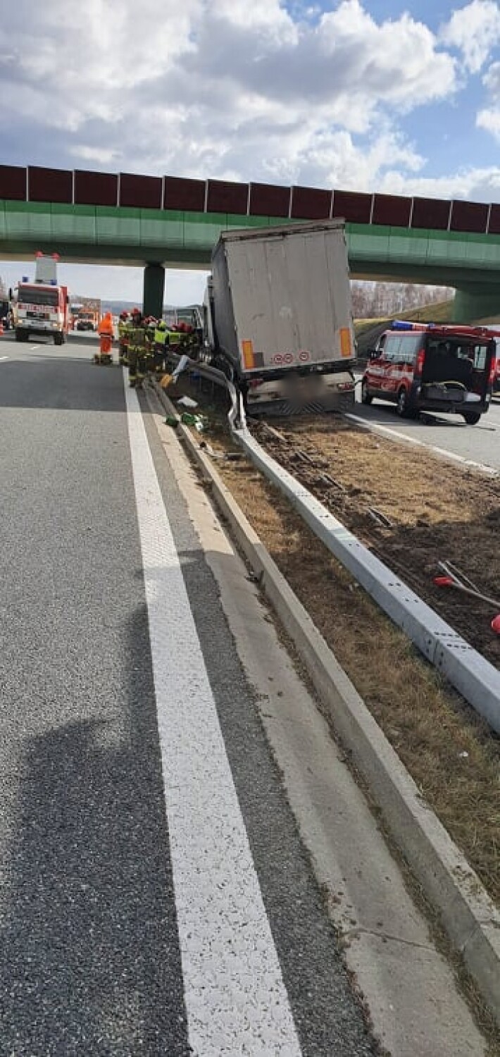 Wypadek na autostradzie A4 na wysokości Szczepanowa