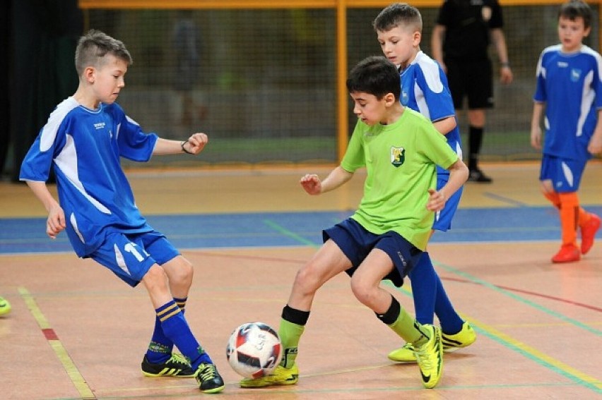 II Turniej Halowej Piłki Nożnej w niedzielę w Wieluniu