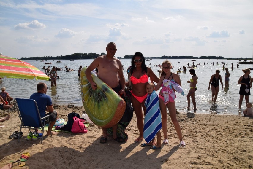 Skorzęcin: weekendowe plażowanie nad Jeziorem Niedzięgiel [FOTO]