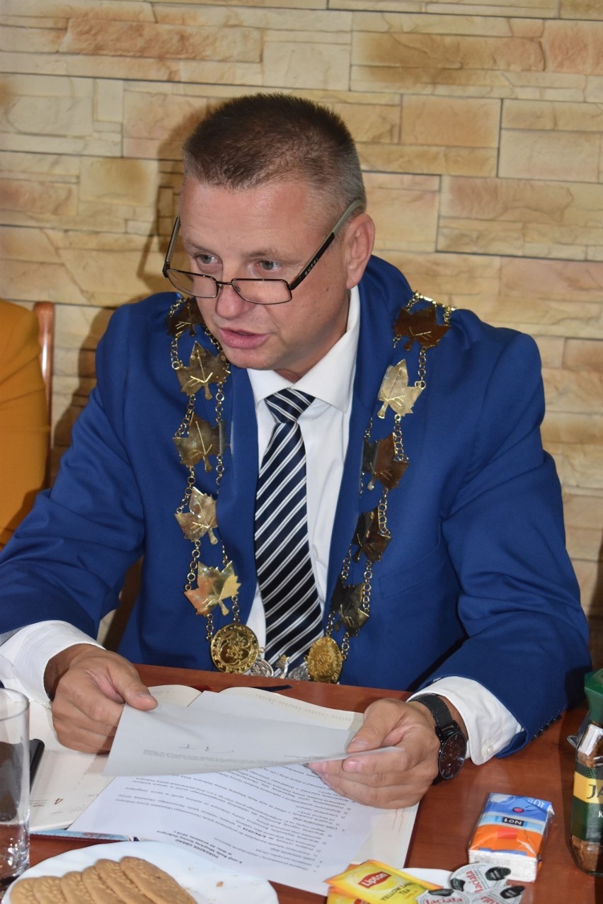 Burmistrz Jarosław Pietrzak