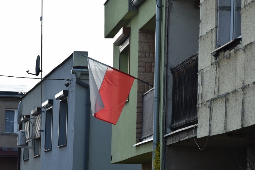 Dzień Flagi 2022. Flagi na zbąszyńskich ulicach. Są też...