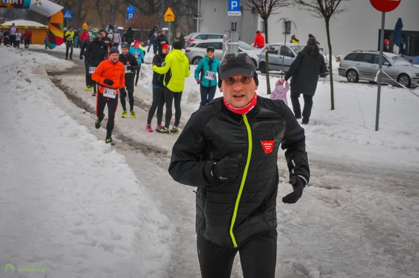 Bieg z sercem WOŚP i nordic walking na Skałce NOWE ZDJĘCIA