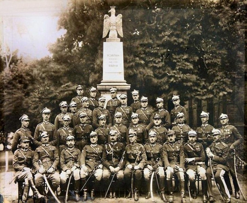 1928r, koszary 16.Pułku Ułanów Wlkp. ul.Szubińska