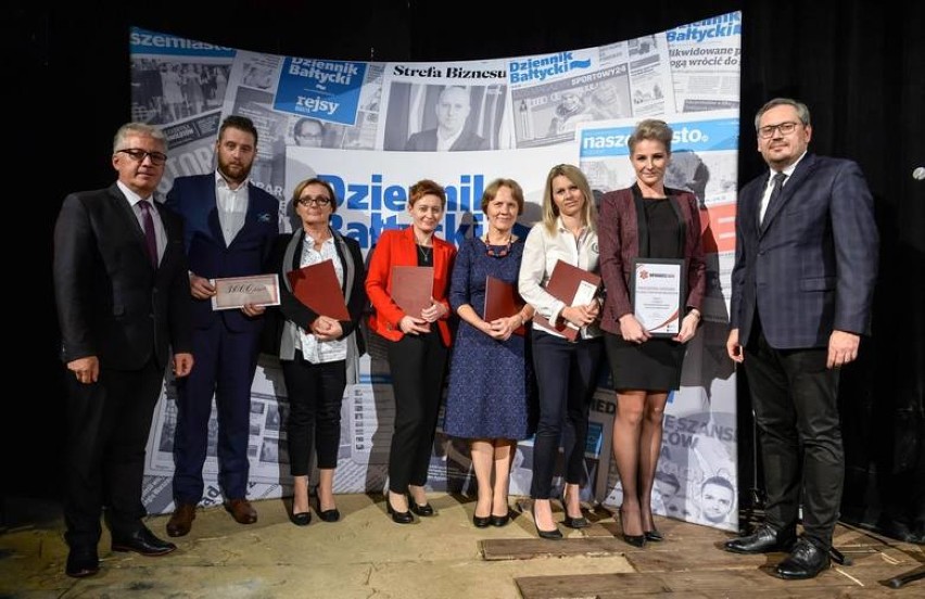 Laureaci plebiscytu Hipokrates Pomorza 2019 nagrodzeni na deskach Teatru Wybrzeże [ZDJĘCIA]