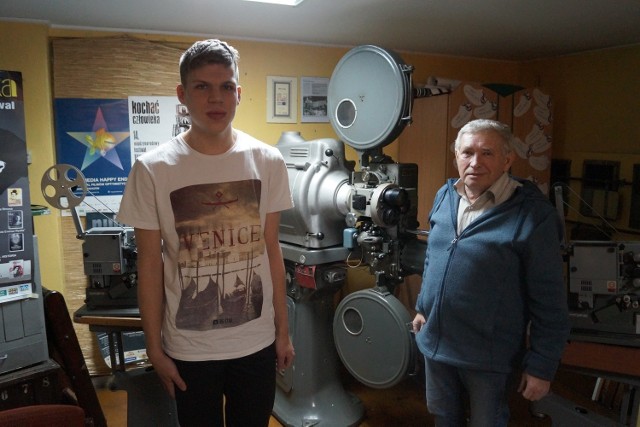 Operatorem najnowszego filmu w reżyserii Henryka Latuska był 19-letni Szymon Bieniek z Łazisk Górnych
