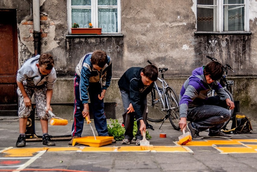 Festiwal Outer Spaces - Zakończono renowację podwórka na poznańskiej Wildzie [ZDJĘCIA]