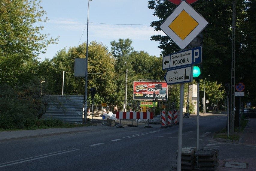 U zbiegu ulic Kościuszki i Przybylaka powstaje nowe rondo