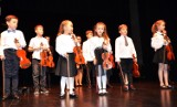 Jubileuszowy koncert głogowskiej szkoły muzycznej z okazji 50-lecia jej działalności.W miejskim teatrze wystąpili uczniowie i nauczyciele