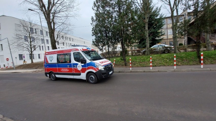 Lecznica tymczasowa powstała w budynku Centrum Zdrowia Matki...