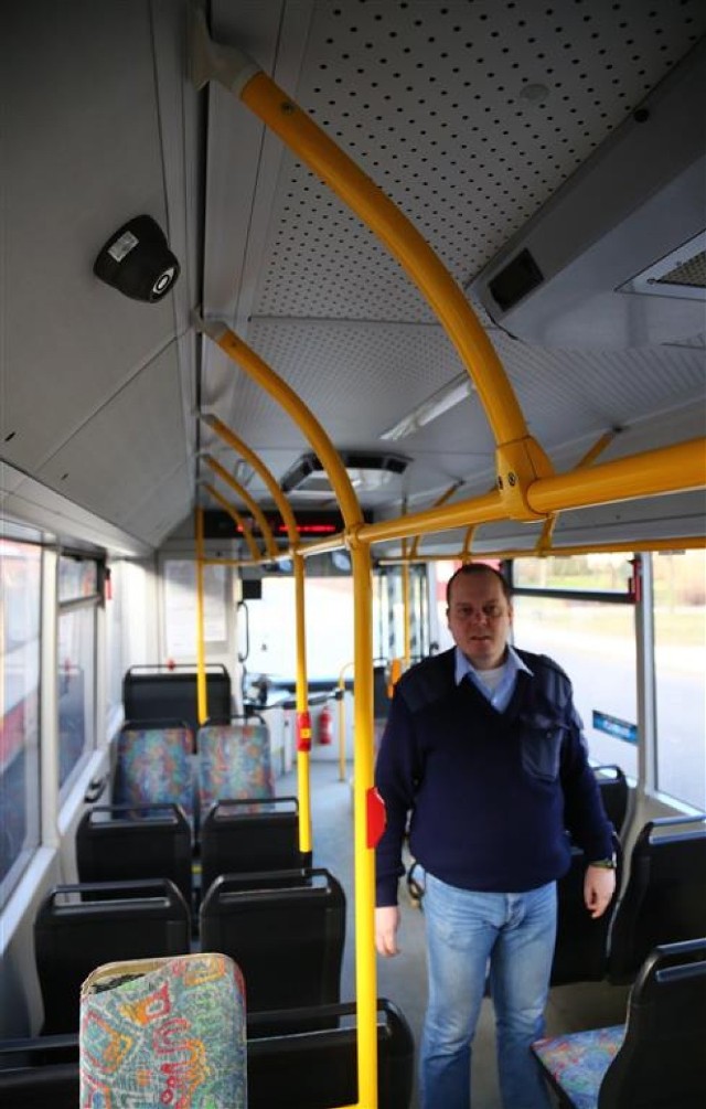 Piotrkowski MZK ma 35 autobusów, ale kamery na razie znajdują się jedynie w pięciu. W tym roku prawdopodobnie pojawią się w kilku kolejnych autobusach zakupionych po 2000 roku