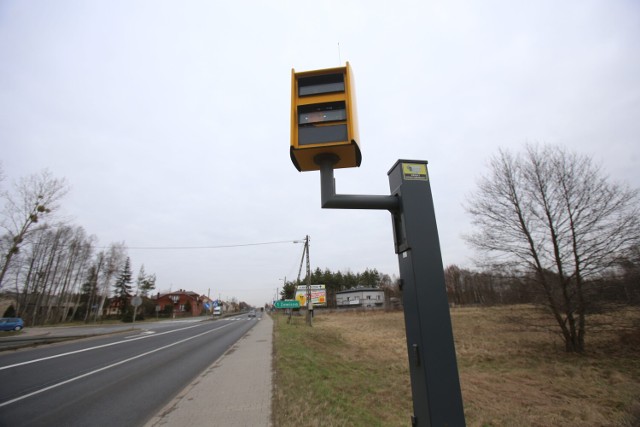 Główny Inspektorat Transportu Drogowego przekazał nam informacje o danych z poszczególnych fotoradarach wokół Płocka. W galerii znajdziecie konkretne liczby z każdego fotoradaru z trzech kwartałów bieżącego roku