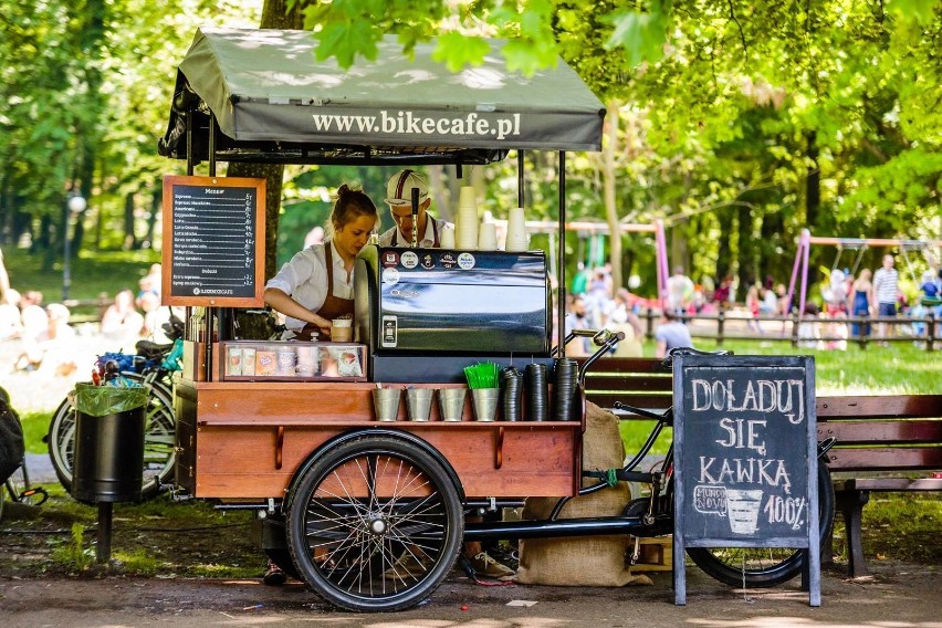 Bike Cafe
- Bike Café to pierwsza mobilna kawiarnia w...