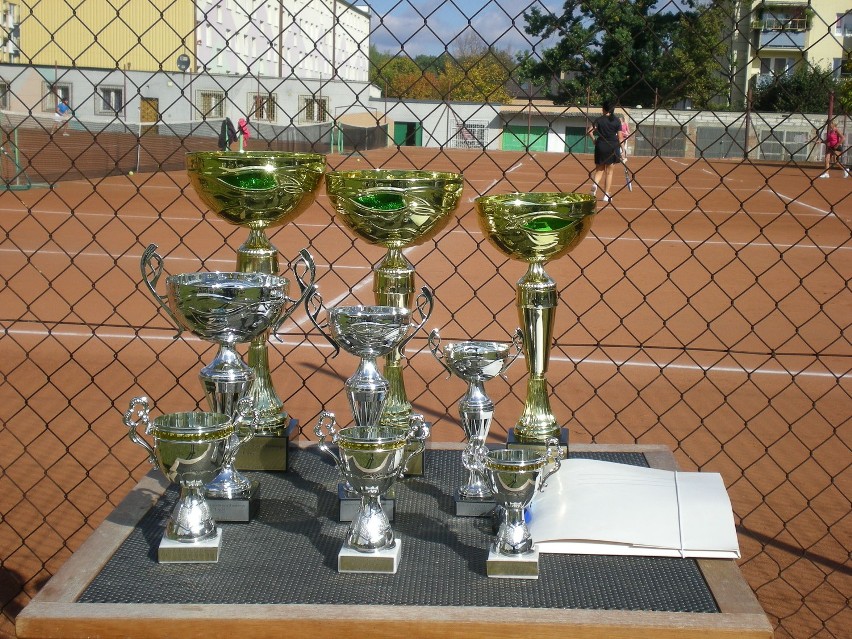 Amatorska Liga Tenisa Ziemnego 2012 zakończona ZDJĘCIA