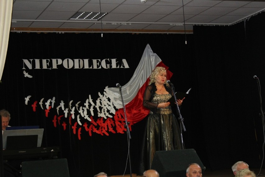 Koncert „Niepodległy Śląsk” i rajd rowerowy 100 km na 100-lecie odzyskania niepodległości w Kochanowicach [ZDJĘCIA]