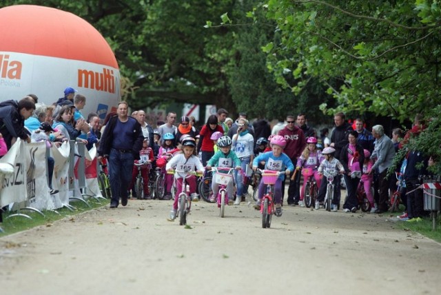 Dziecięcy Turniej na Rowerkach w Szczecinie: Ścigało się około 200 małych cyklistów