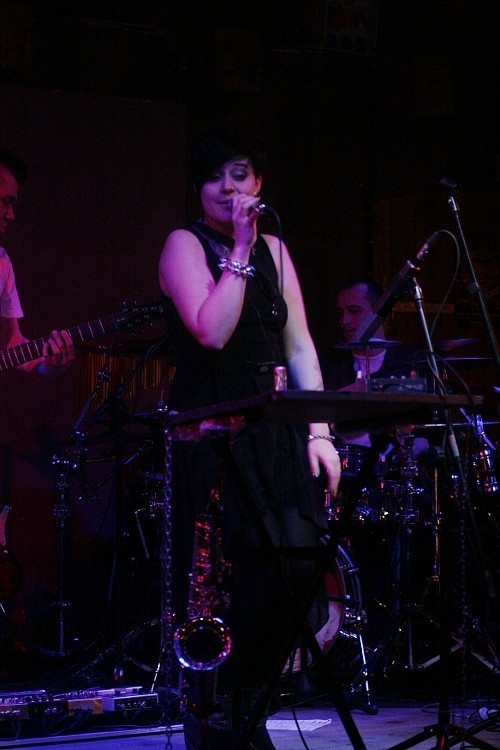 Lena Romul -zdjęcia z koncertu w Lizard Kingu