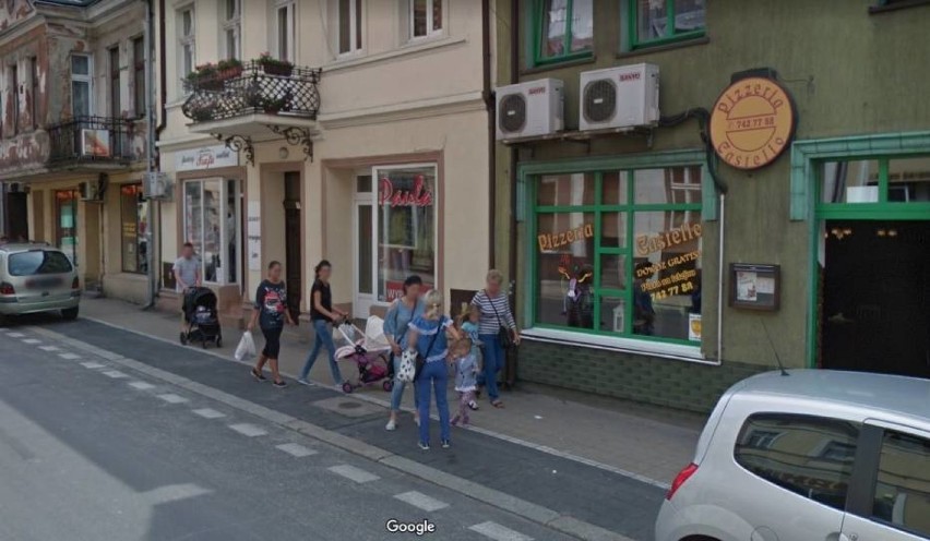 Mieszkańcy powiatu pleszewskiego w Google Street View