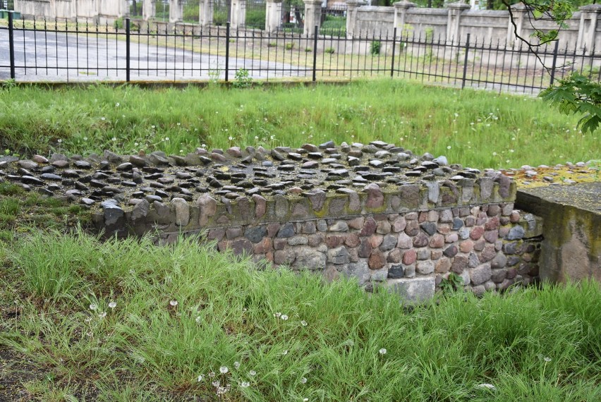 Średniowieczne mury miasta - jedne z najcenniejszych zabytków Kalisza. ZDJĘCIA