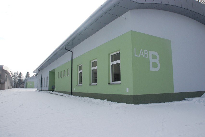 Bielsko-Biała: ATH kompletuje sprzęt do dwóch nowych pawilonów laboratoryjnych