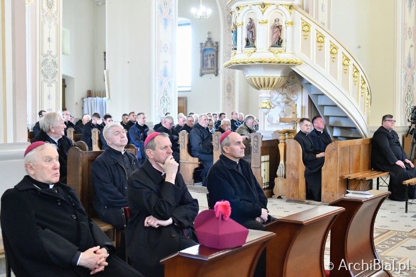 W sokólskim sanktuarium modlili się księża i biskupi z całej archidiecezji białostockiej 