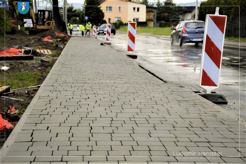 Nowy Sącz. Mieszkańcy ul. Grunwaldzkiej będą mieli nowy chodnik i przejście dla pieszych. [ZDJĘCIA]