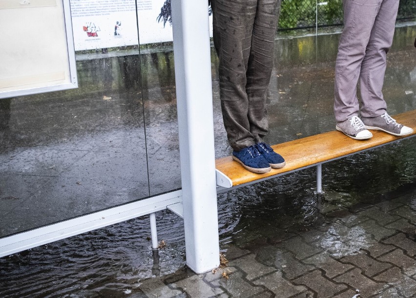 Mieszkańcy tego rejonu drżą za każdym razem, gdy zbliża się ulewa. Infrastruktura wymaga poprawy, ale kiedy to nastąpi? 