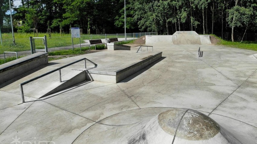 Oba skateparki powstały dzięki zgłoszeniu i wygranej w...