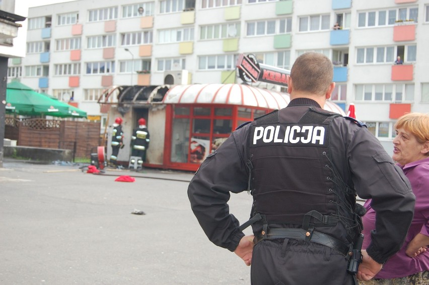Policja bada przyczyny wybuchu gazu w Kebab-Way