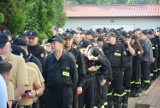 Wielkie zawody strażackie na stadionie przy ul. Piłsudskiego w Tarnowie. Na starcie kilkuset druhów i druhen z powiatu tarnowskiego. Zdjęcia