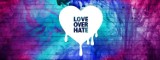 Kampania LoveOverHate zmienia Warszawę. Zmyli obraźliwe napisy, a odzyskaną farbę użyli do stworzenia nowego muralu