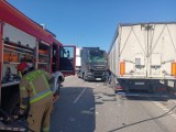 Wypadek na trasie Kwidzyn-Rakowiec. Na moście na Wiśle doszło do czołowego zderzenia dwóch samochodów ciężarowych. Interweniowało LPR [FOTO]
