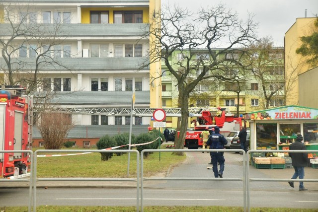 W wyniku wybuchu gazu ranna została jedna osoba, a pozostali mieszkańcy bloku musieli się ewakuować.