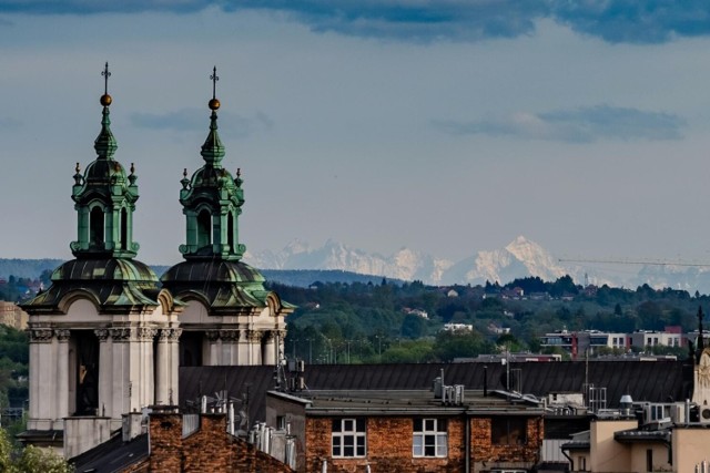 Widok na Tatry z Krakowa.