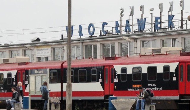 Marne są szanse na zwiększenie liczby połączeń  i lepsze dostosowanie  rozkładu jazdy do potrzeb  pasażerów na linii Kutno - Włocławek.