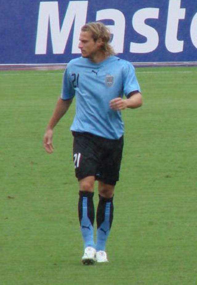 Diego Forlan nie potrafił pokonać bramkarza Ekwadoru http://commons.wikimedia.org/wiki/Image:Diego_Forl%C3%A1n.jpg