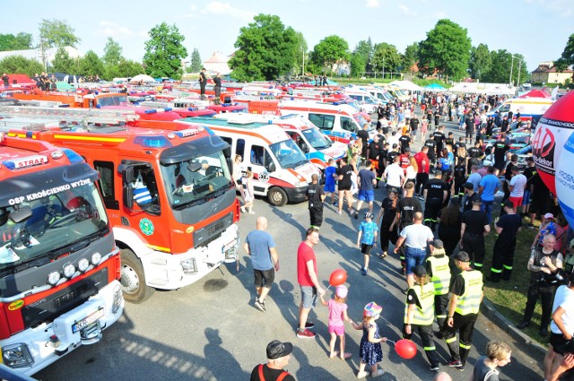 Pojazdy ratownicze co roku zjeżdżają na parking Orlenu w Jedliczu. Tak było w ub. roku