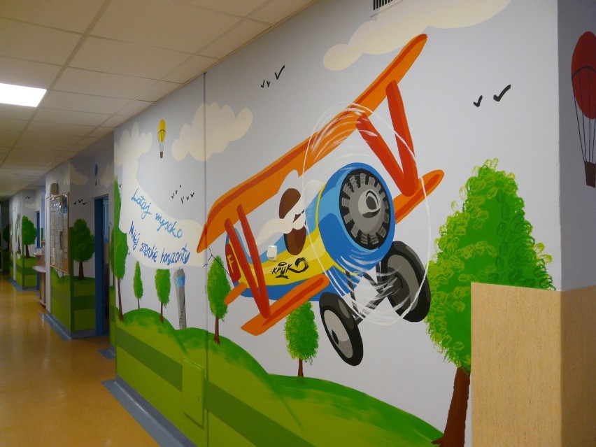 W pabianickim szpitalu charytatywnie odmalował oddział pediatryczny ZDJĘCIA