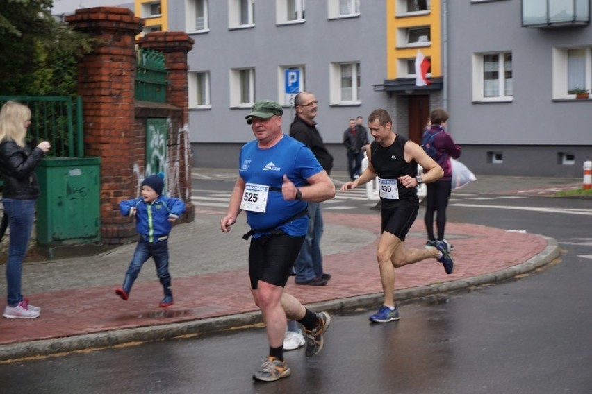 Bieg bez Granic w Raciborzu. 600 biegaczy na starcie [ZDJĘCIA+WYNIKI]