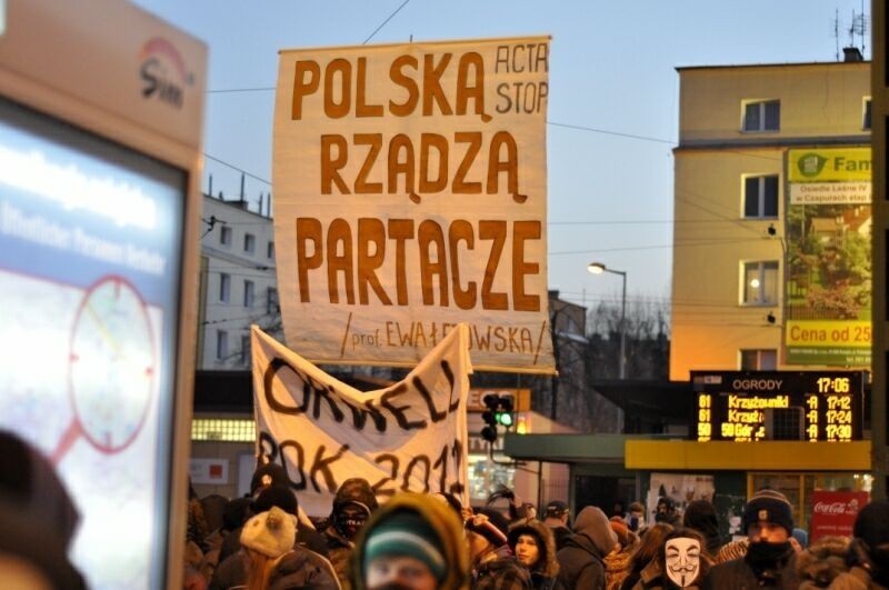 Sierakowianie byli 2 lutego na proteście przeciw ACTA w Poznaniu