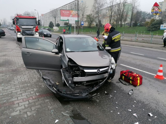 Wypadek w Jastrzębiu: przy ulicy Podhalańskiej zderzyły się dwa auta