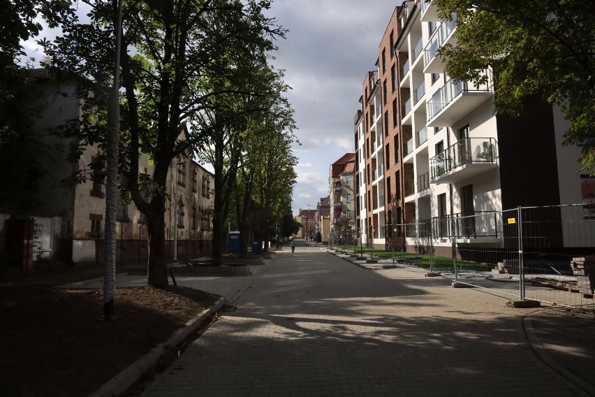 Powstaje nowy dom wielorodzinny przy ulicy Książęcej w Legnicy, zobaczcie aktualne zdjęcia