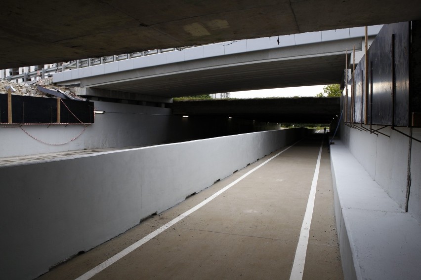 Rowerostrada w Warszawie otwarta. Autostrada dla cyklistów...