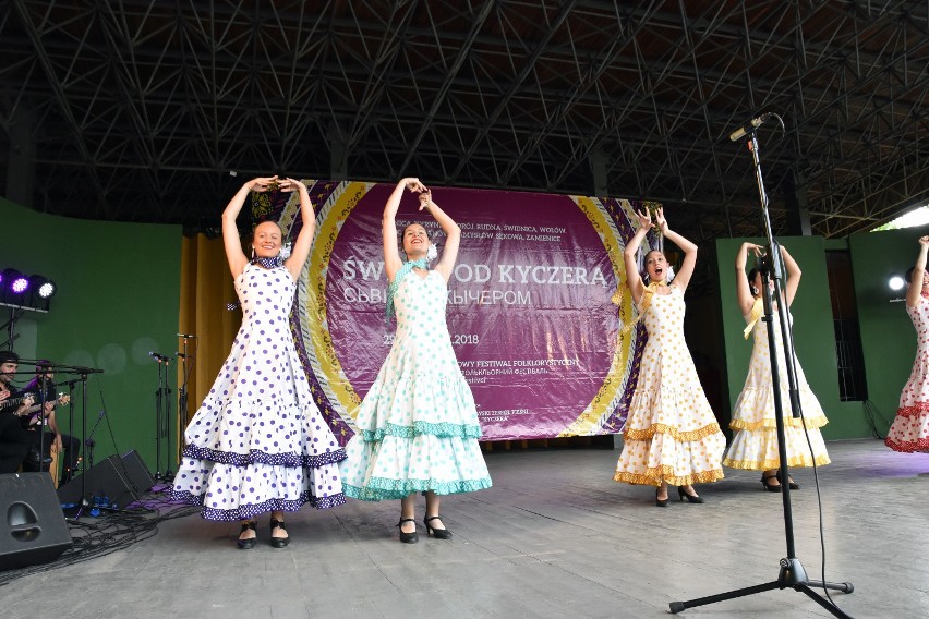 Międzynarodowy Festiwal Folklorystyczny "Świat pod Kyczerą"...