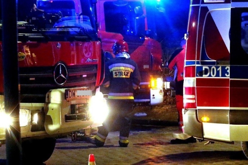 35-letni strażak zginął w wypadku busa na autostradzie pod Wrocławiem