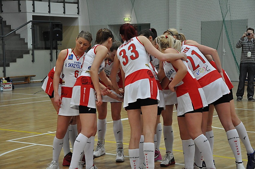 Widzew Łódź – Wisła Can-Pack Kraków  54:77 mecz