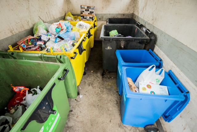 Dzisiaj radni Przemyśla ustalili wyższe opłaty za odbiór śmieci.